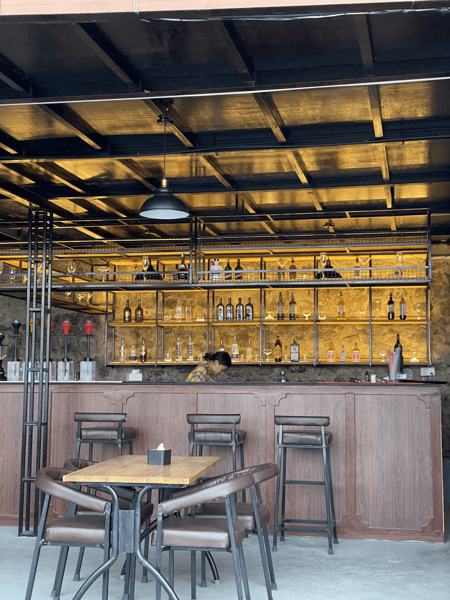 Skyline Restaurant and Bar image 2