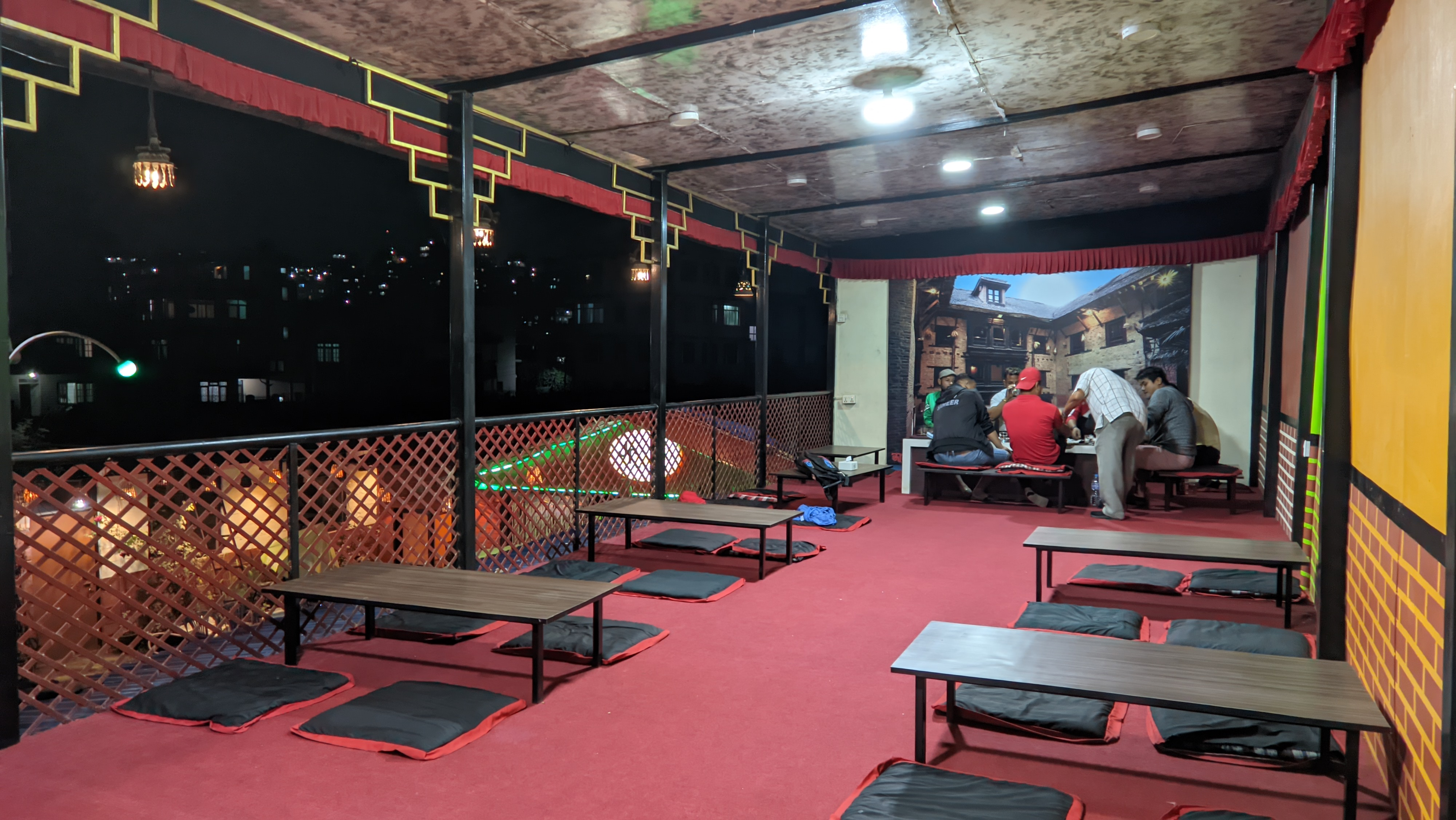 Jojolapa Garden Restaurant image 2