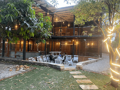 Prachin Restaurant image 2