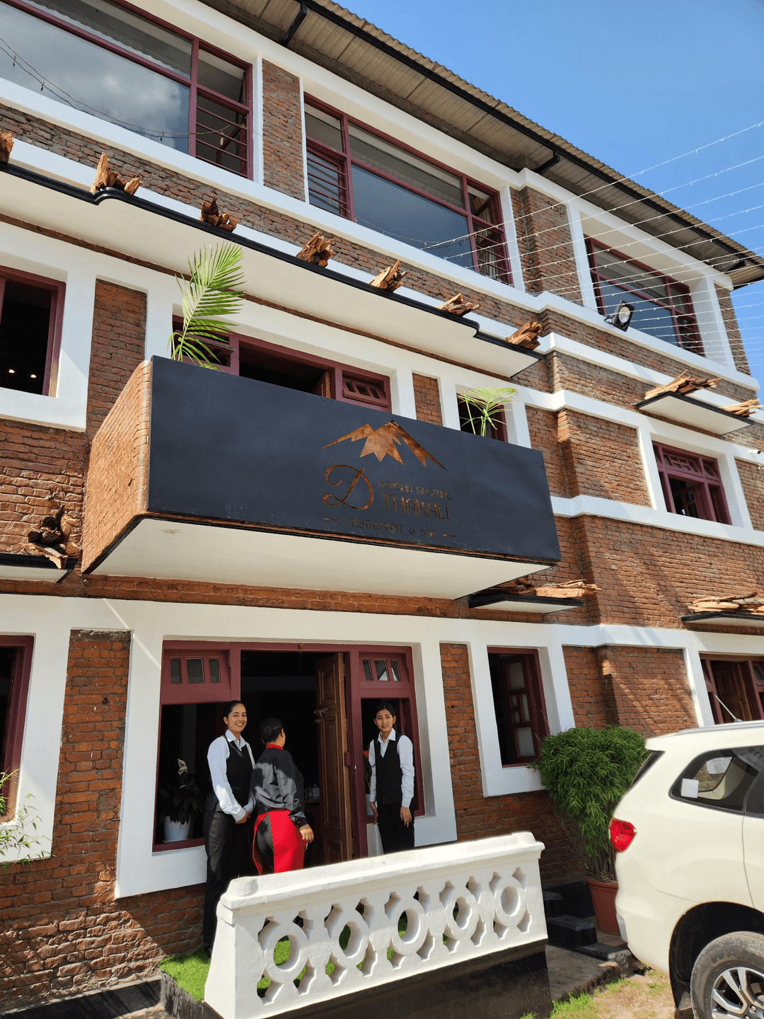 D Moksha Mustang Thakali