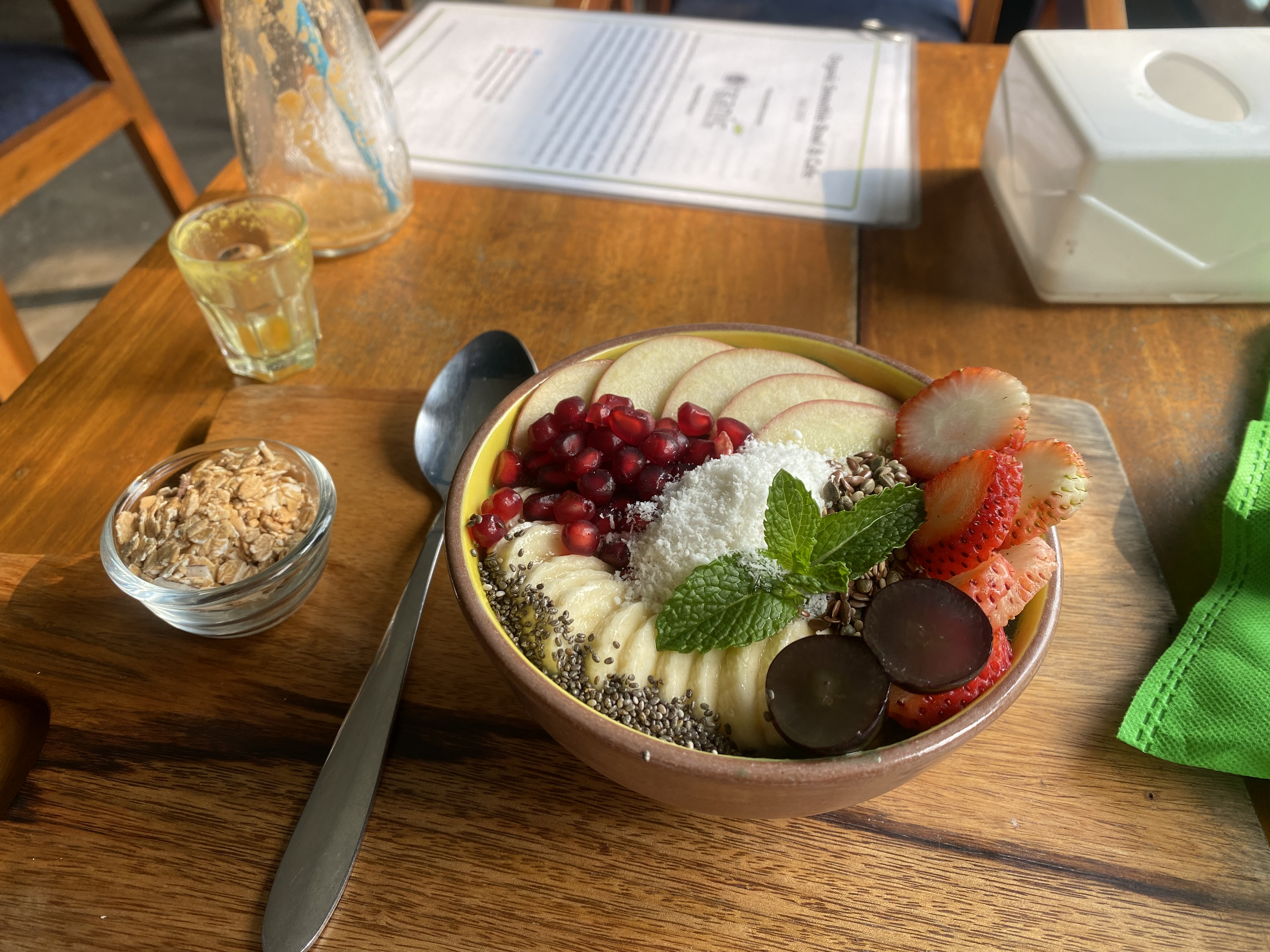 Organic Smoothie Bowl and Cafe image 4