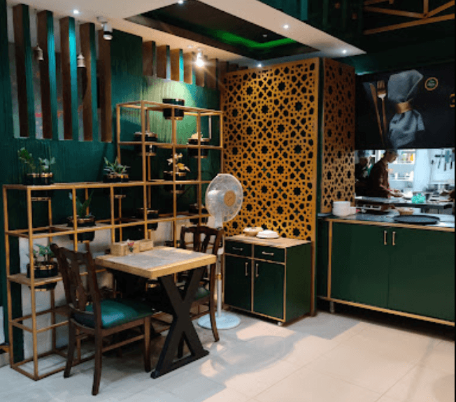 The Black Gold Restaurant : Halal Authentic image 2