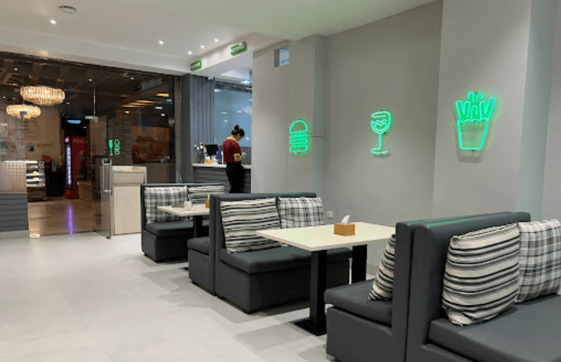 Gourmet Eatery image 2